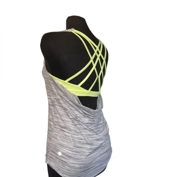 Lululemon Slay The Studio 2-In-1 Tank *Medium Support B/C Cup - Picture 3 of 10